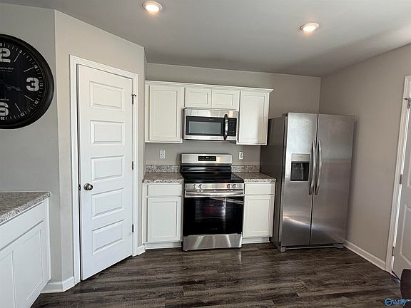 2nd image of 122 Point Cadet Ave