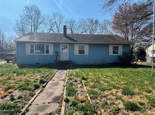 202 Woodhaven Rd, Newport News, VA 23608