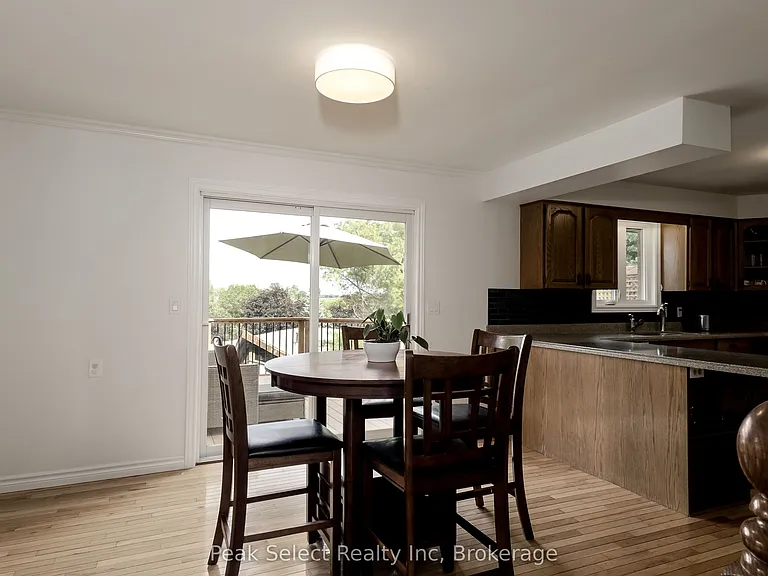 7 Hillside Ct — Photo 19