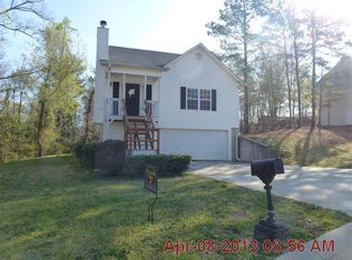 19 Woodvine Dr, Cartersville, GA 30120