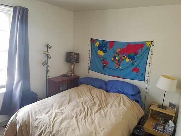 5th image of 2602 N Saint Louis Ave #3