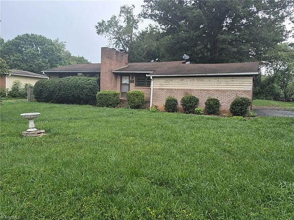 3rd image of 4013 Avera Ave