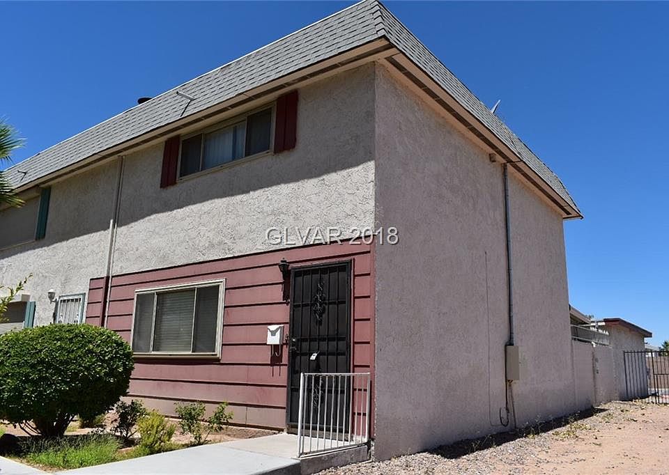 1st image of 188 Greenbriar Townhouse Way