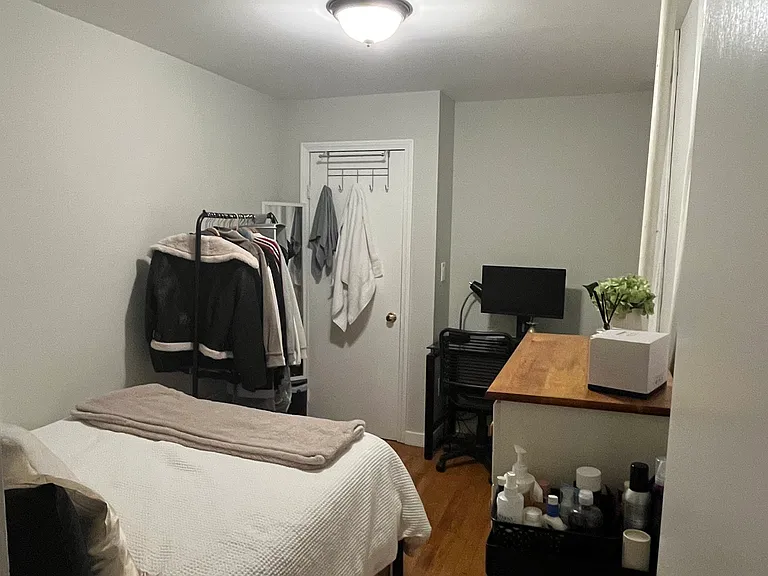 70 Joy St #7 — Photo 7