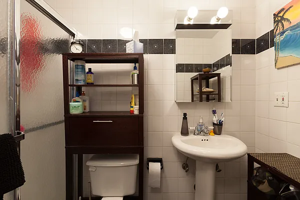 Rented by Berman Realty | media 7
