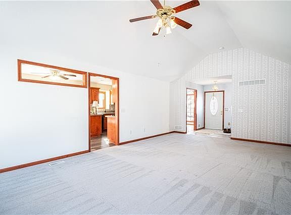 5th image of 4510 N Heatherwood Dr
