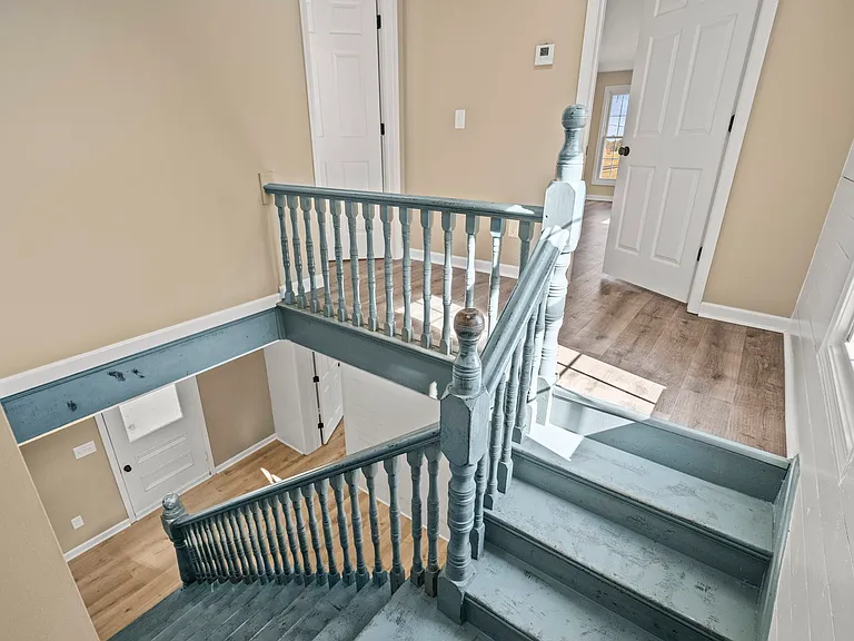6081 Lakeview Rd — Photo 5