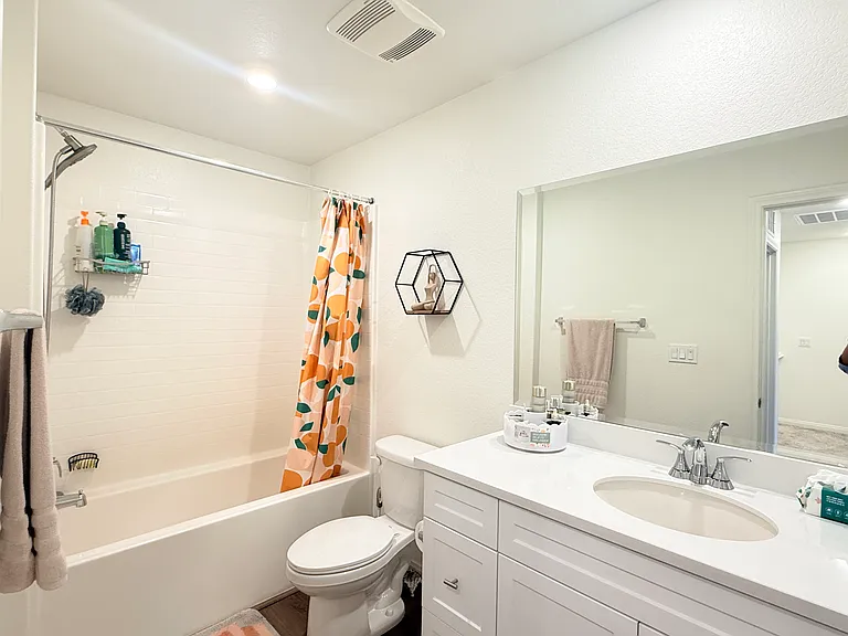 3925 E Carmel Privado — Photo 20