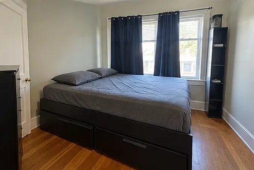 4 bed, 9999 sqft, $5,200 — Photo 3