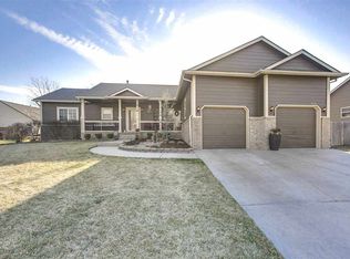 404 S Clear Creek St, Clearwater, KS 67026