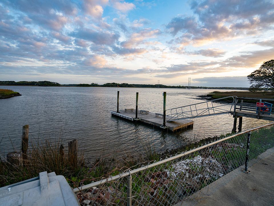 2402 Sylvan Shores Dr, Charleston, SC 29414 Zillow