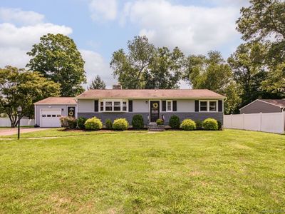 107 Bradford Drive, Cheshire, CT, 06410