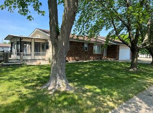 816 Quail Dr, Bradley, IL 60915