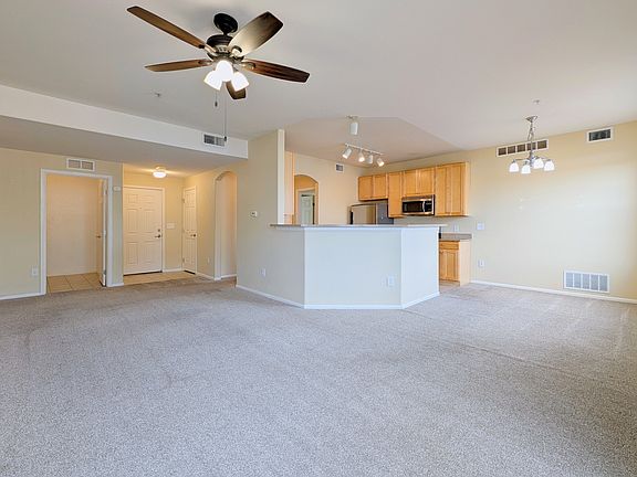 4th image of 1465 Blue Sky Cir #208