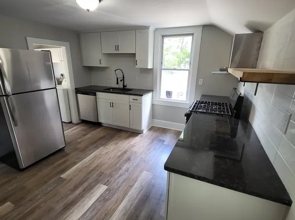 330 E Henrietta Rd #Up, Rochester, NY 14620