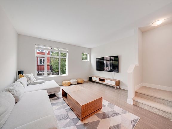 4th image of 4588 Dubbert St #16