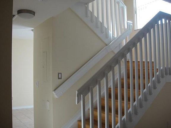 4th image of 788 SW 106th Ave #1912