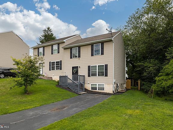 5th image of 213 Talucci Dr