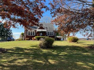 355 Zeigler Rd, Rochester, PA 15074