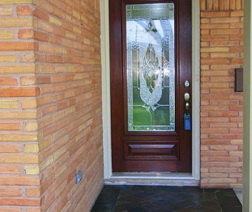 2nd image of 1602 Willowby Dr