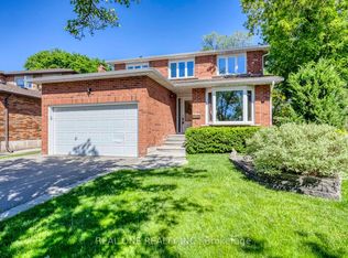 32 Roslo Ct, Oakville, ON L6H4S1