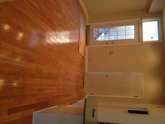 Rented by Neon Realty Inc. | media 1