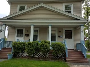 127 Colonial Rd, Rochester, NY 14609