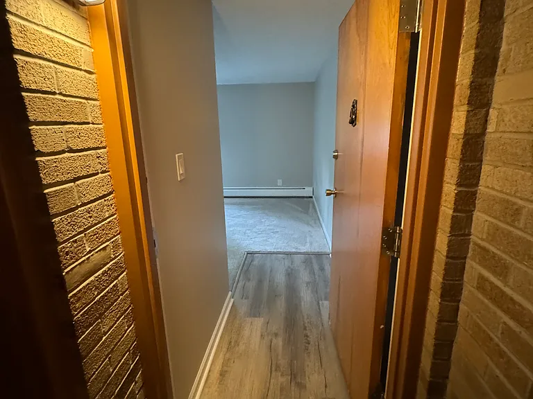 115 S Rocky River Dr #201 — Photo 4