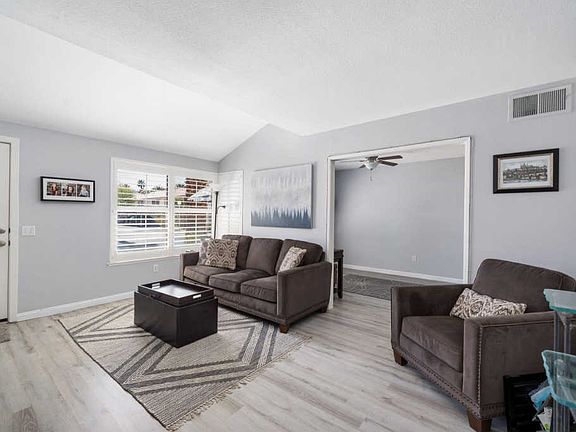 4th image of 6150 Montecito Dr Unit 4