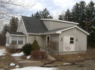 15000 Lelah Ln, Addison, MI 49220