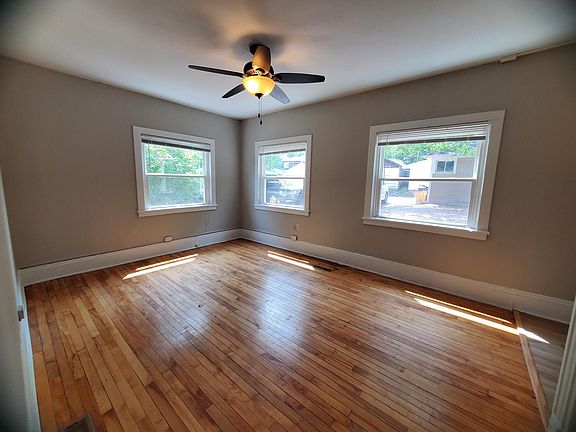 3rd image of 3912 Blaisdell Ave APT 3
