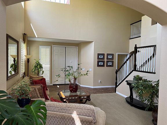 3rd image of 42312 Wildwood Ln