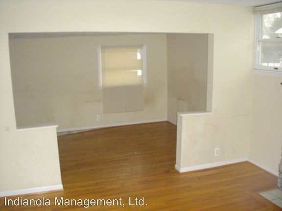 3rd image of 401 Rosslyn Ave