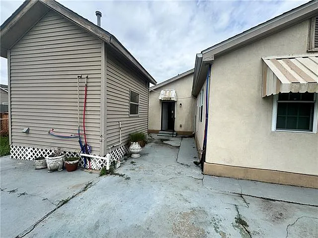 1336 Egania St — Photo 12