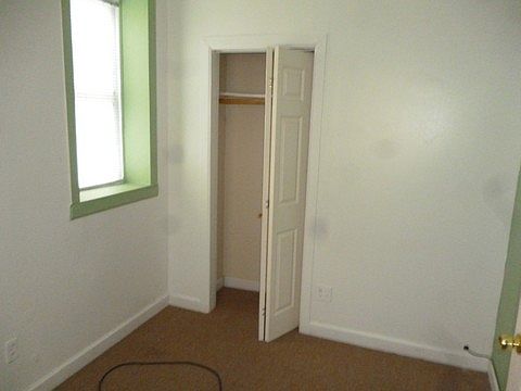 3rd image of 1654 N Keeler Ave #1C