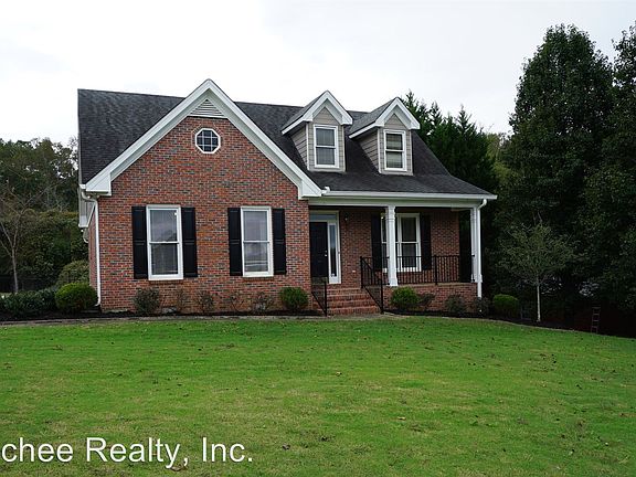 2nd image of 708 Overlook Dr