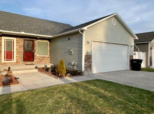 3055 E 1st St, Ammon, ID 83401