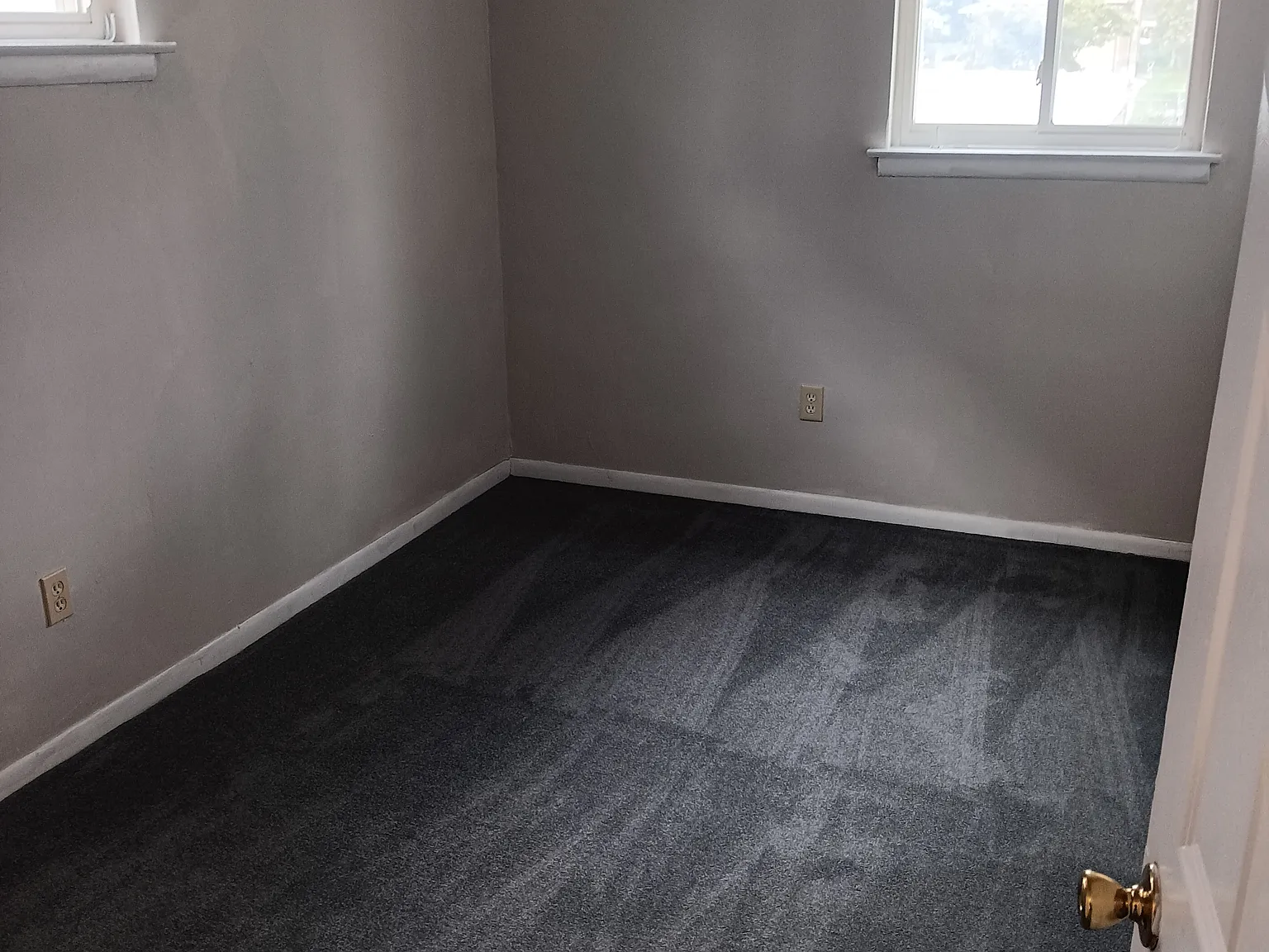 2 bed, 660 sqft, $1,400 — Photo 2