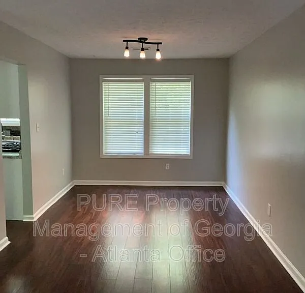 3227 Stonewall Dr NW — Photo 7