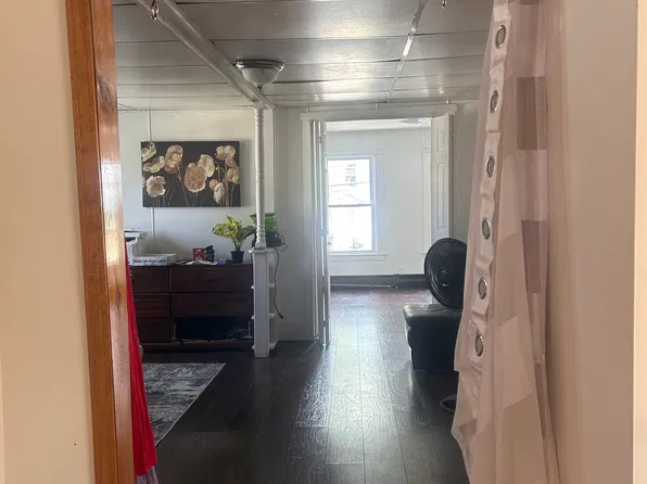63 Summer St #2, Waterville, ME 04901