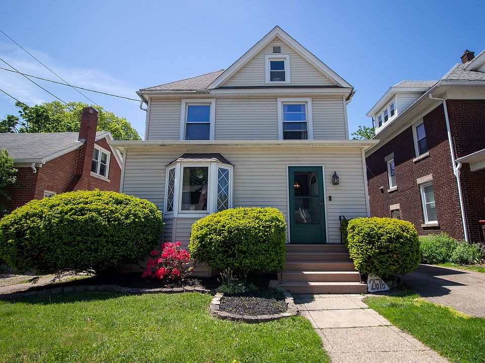 1st image of 2676 Poplar St