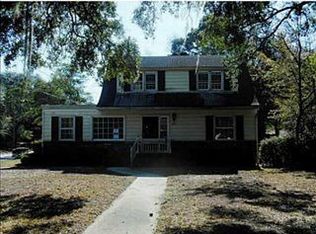 1947 Brogdon St, Savannah, GA 31406