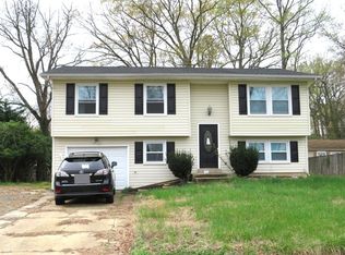 817 Copley Ave, Waldorf, MD 20602