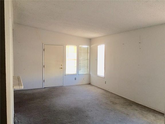 3rd image of 10637 Springwood Dr APT D