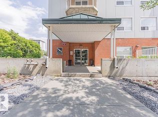 Peregrine Point, Edmonton, AB T5K 2Y4