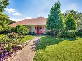 6934 Spanky Branch Dr, Dallas, TX 75248