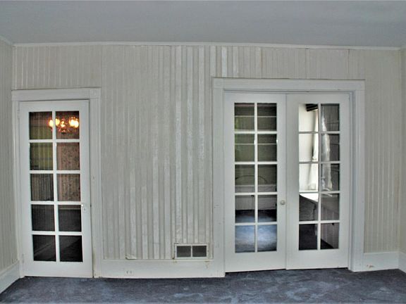 4th image of 53 Susquehanna Ave