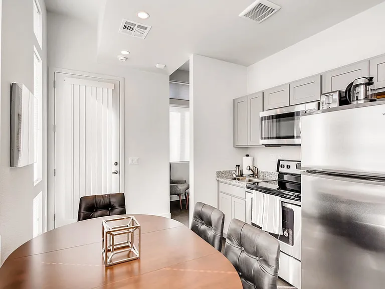 C3 Lofts — Photo 19