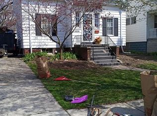 22764 Liscomb Ave, Eastpointe, MI 48021