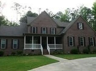 8031 Turnberry Cir, Sanford, NC 27332